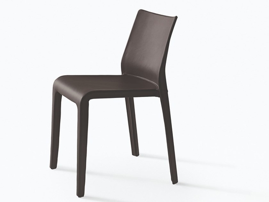 中国 Lisbonaは縫われた手を搭載するサドル レザーの椅子を日焼けさせ47 x 52,5 x 81 Cmを覆います サプライヤー