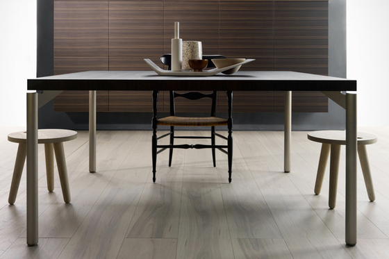 中国 木製の上の長方形の現代食堂テーブルのステンレス鋼のヨーロッパの設計 サプライヤー