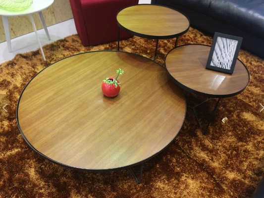 中国 茶趣味のロビーの現代木製のコーヒー テーブルの円形の高密度クルミ色 サプライヤー